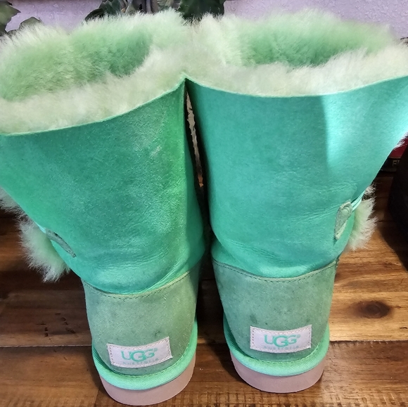 Rare UGG Australian bailey button  boot Chestnut color Everglade women's size 7 - Picture 3 of 10